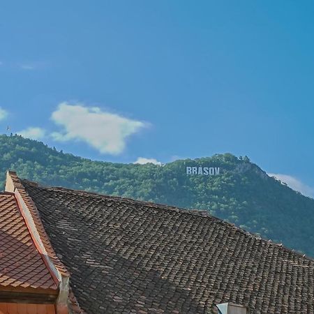 Zoom Rooms Brasov Bagian luar foto