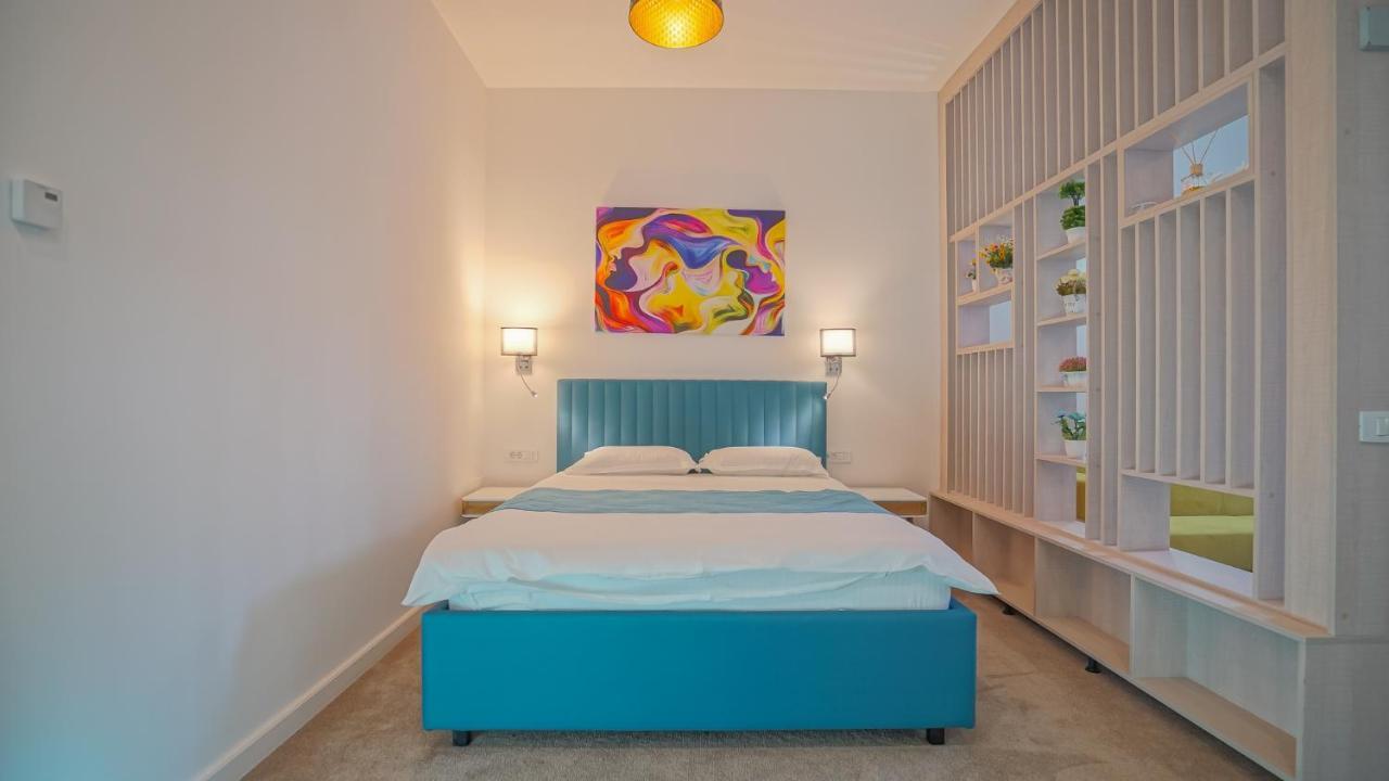 Zoom Rooms Brasov Bagian luar foto