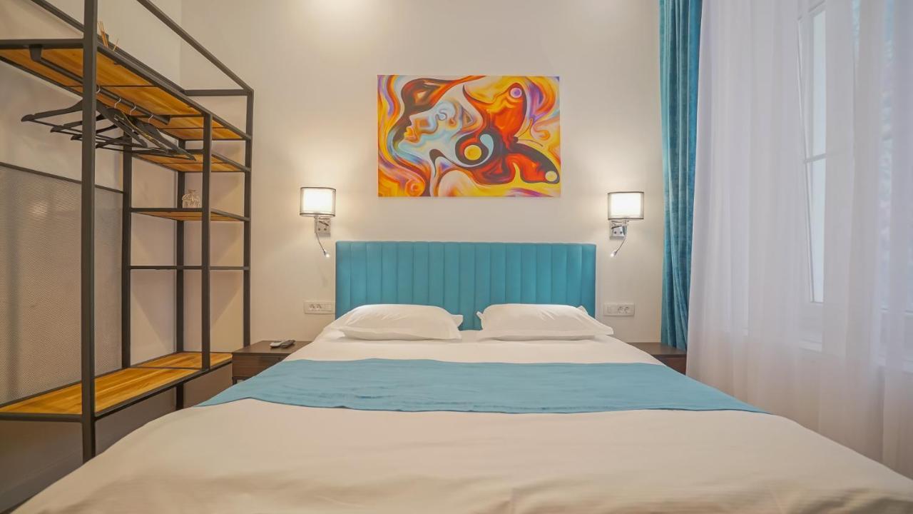Zoom Rooms Brasov Bagian luar foto